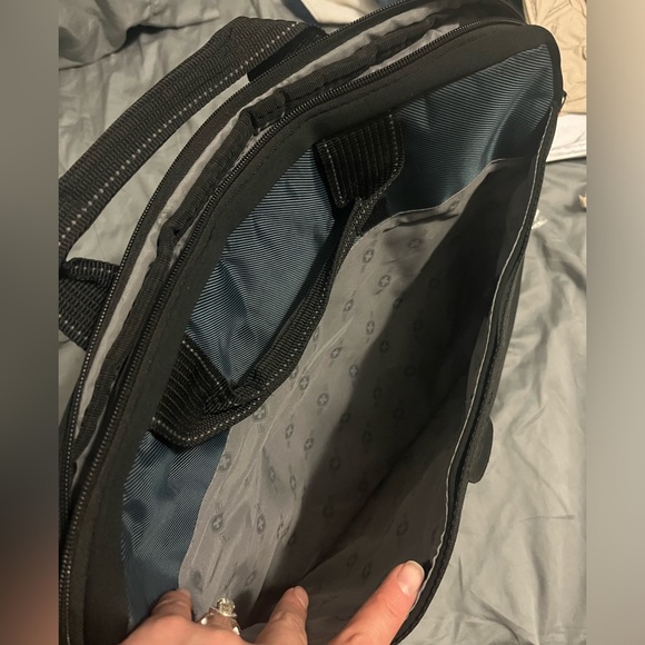 Swiss Gear 21” Laptop Case - Picture 4 of 4